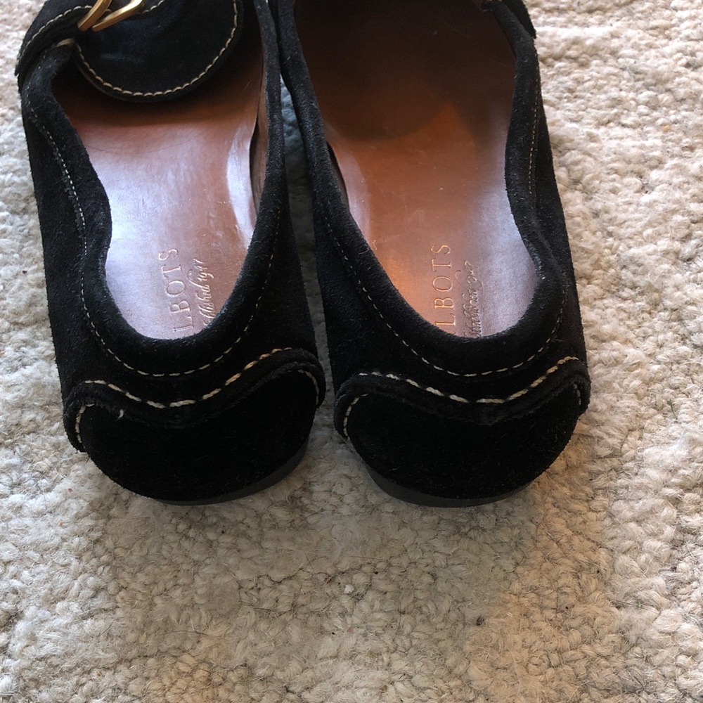 Talbots Black Loafers with Gold Accent - Picture 5 of 8